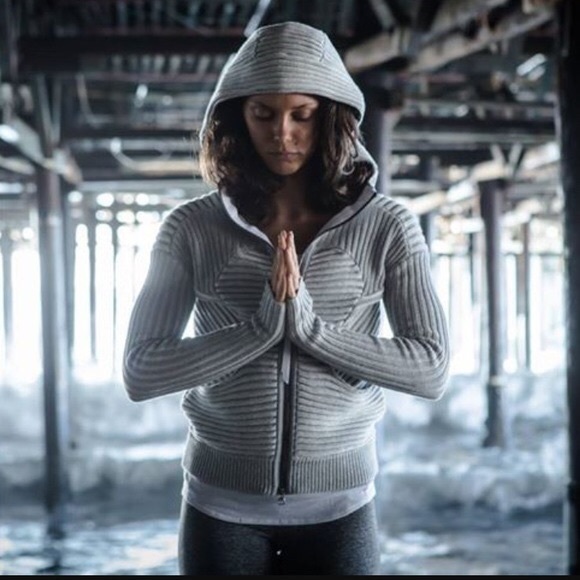 SOLD - BRAND NEW Lululemon Embrace Hoodie Knit (NWT) - Picture 2 of 5